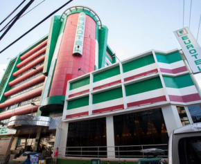 Гостиница Eurotel North EDSA  Манила